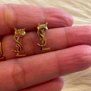 ✨ Vintage YSL Studs ✨✨